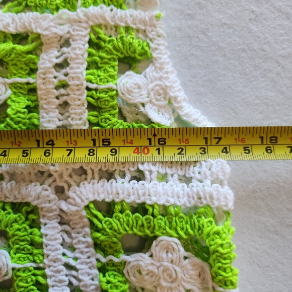 JULIA Cropped Patchwork Crochet Tank Top in Neon Green & White Size Medium - Picture 7 of 9
